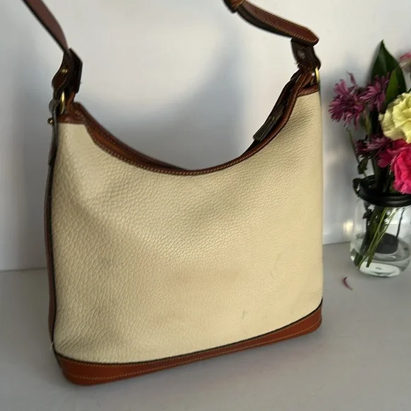 Dooney and Bourke Vintage Brown and Black Pebbled Leather Hobo Shoulder Bag
Y2k - Picture 9 of 17